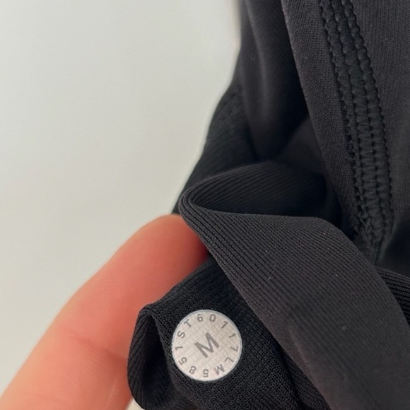 [M] 2017 Lululemon Athletica Men’s Black Surge Light Tight Running Base Layer - Picture 16 of 16